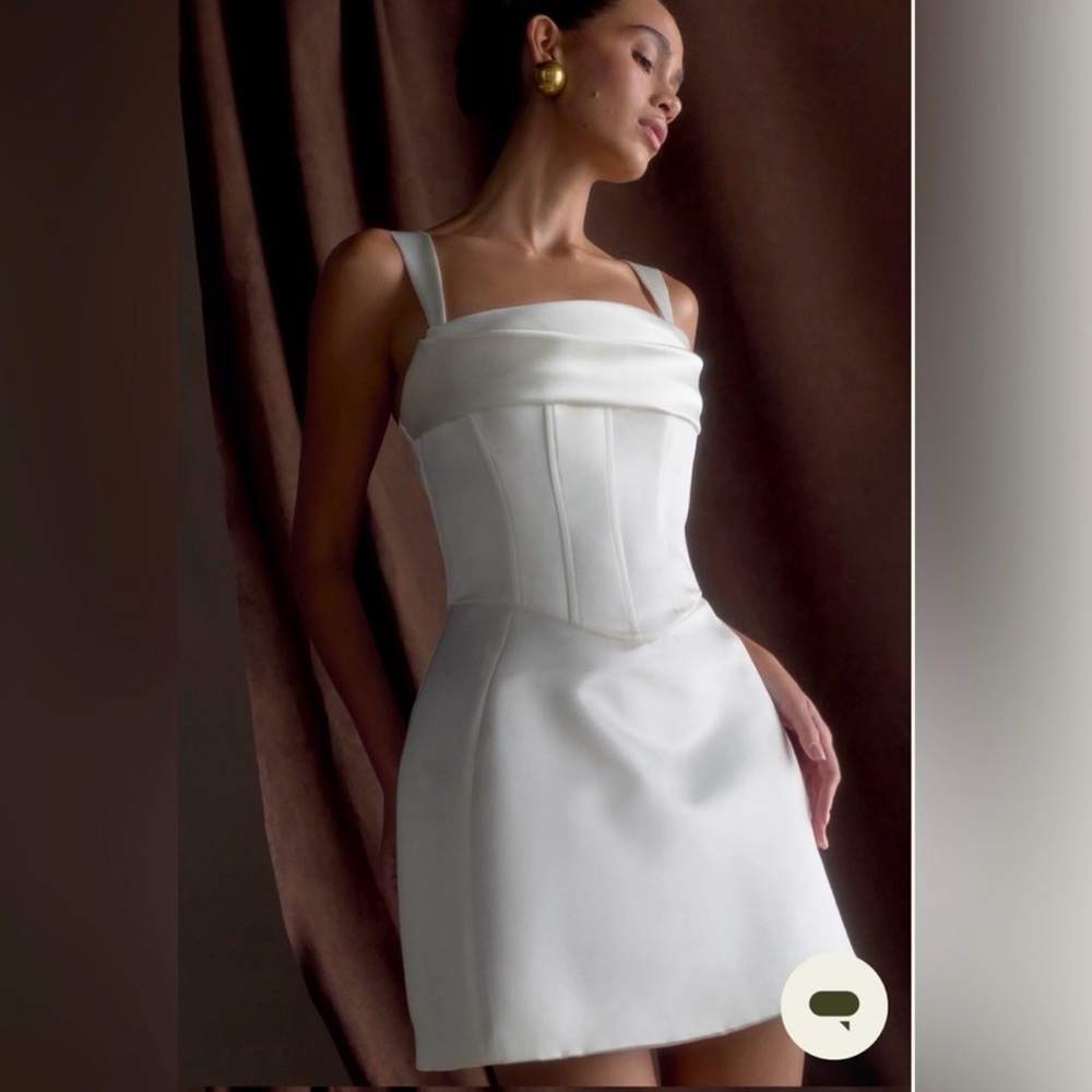 Meshki White Mini Dress with Structured Bodice - Picture 2 of 4